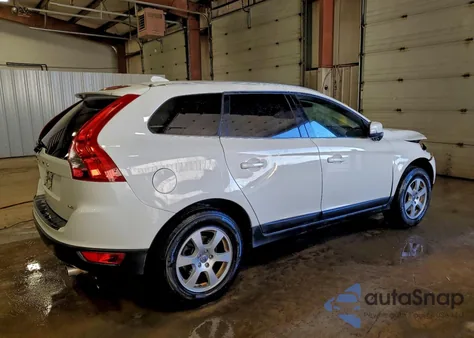 2012 Volvo Xc60 3.2 z USA, uszkodzony, nr VIN YV4940DZ5C2346426
